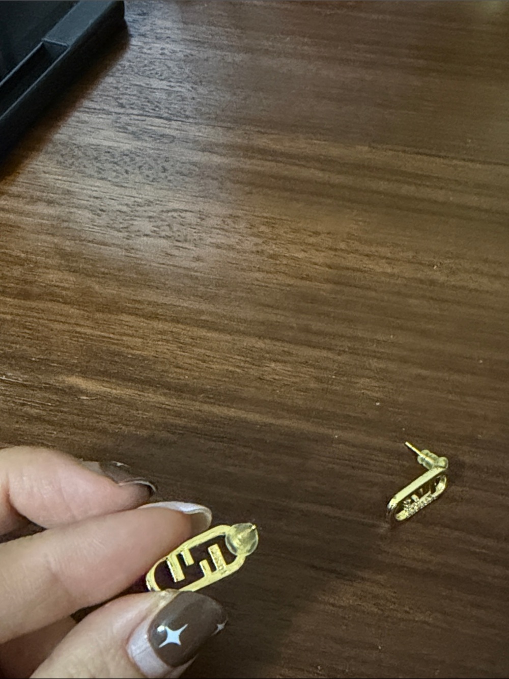 Gold Tone Women's Clip-On Earrings with Crystal Accents - Picture 4 of 6